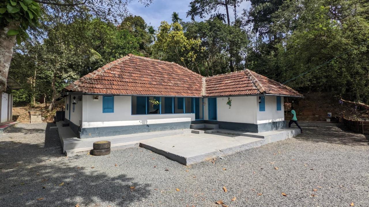 Crossroads Hostel 1957 Kalpetta Exterior photo